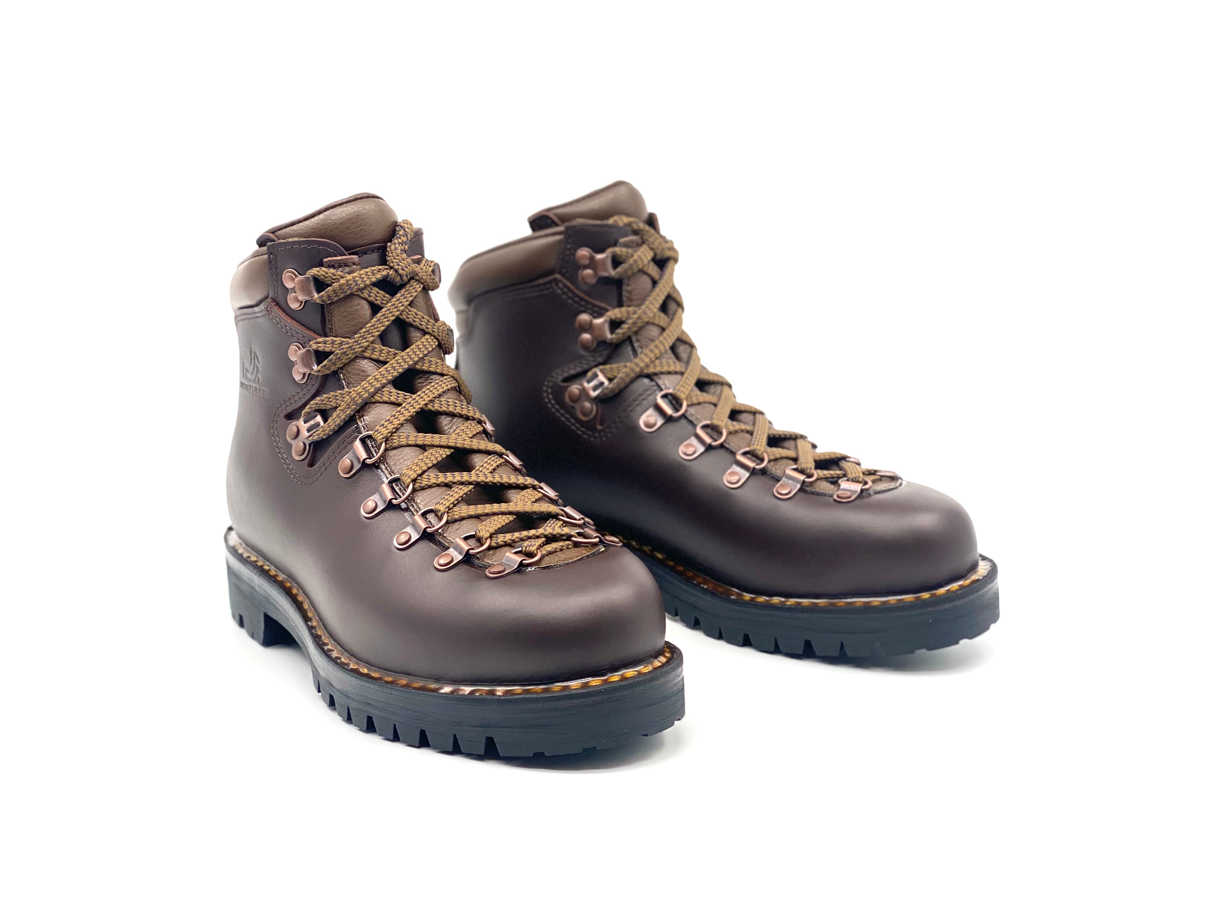 CLASSICO (Vesta Brown)